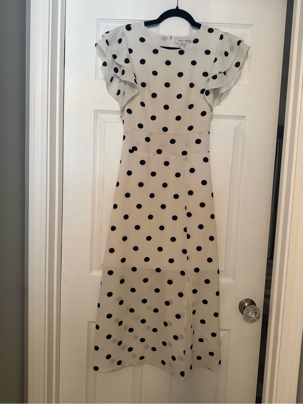 White and Black Polka Dot Midi Dress with Flutter Sleeves Size XS - Picture 2 of 4